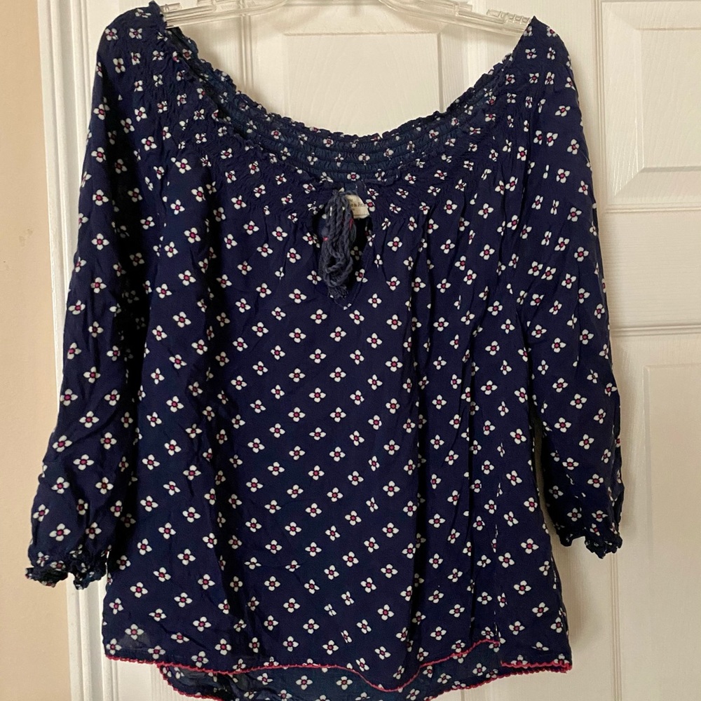 Abercrombie & Fitch navy off the shoulder top